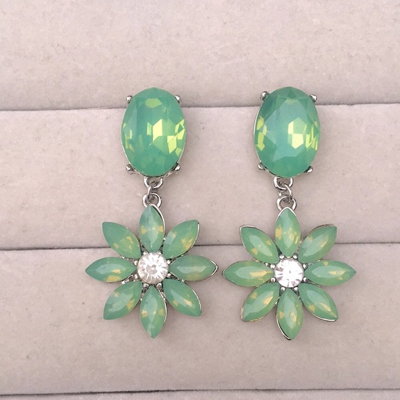 Chrysolite Green Opal + Silver Crystal Flower Drop Statement Earrings - Picture 5 of 5